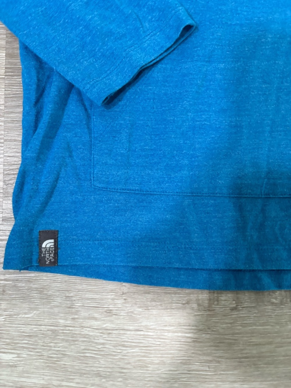 The North Face  Men's Blue Hooded Long-Sleeve Shirt - Picture 3 of 8